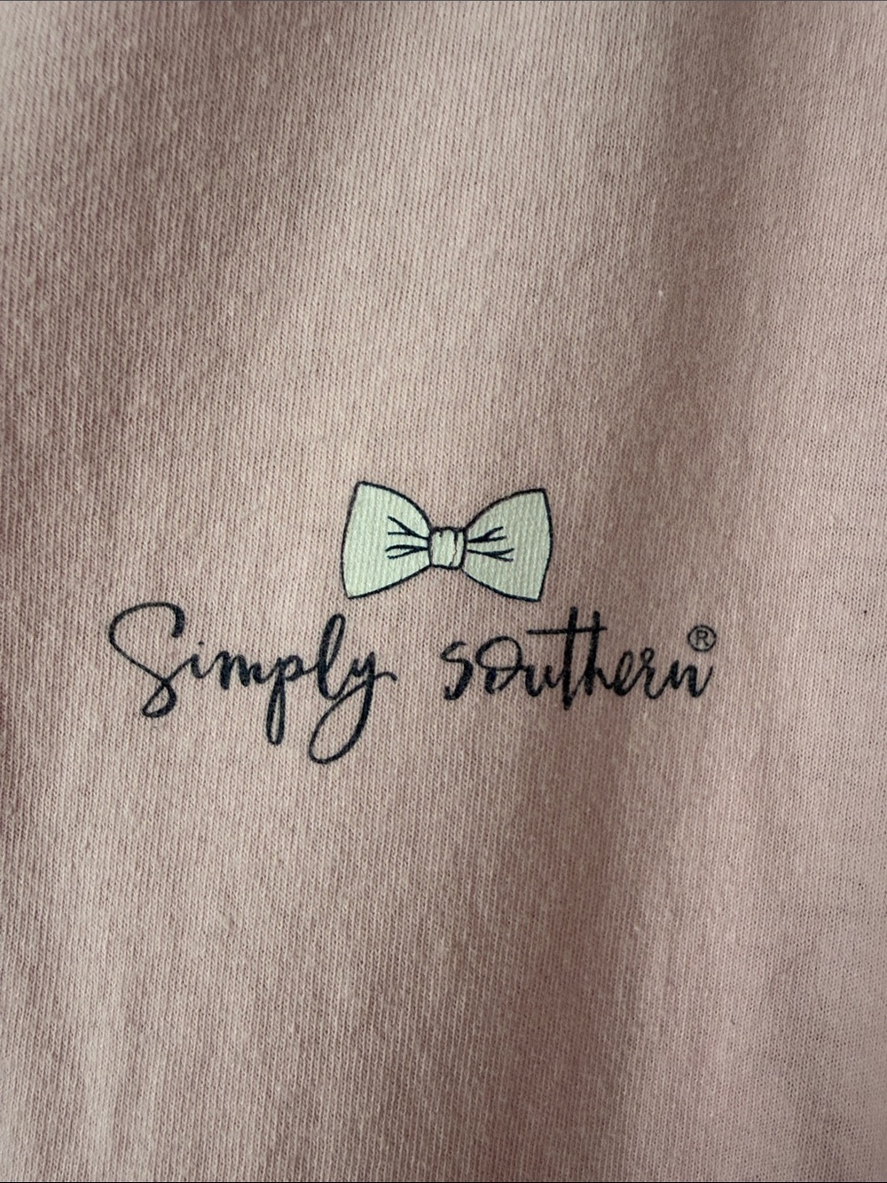 Simply Southern Pale Pink Crewneck Long Sleeve Tee elephant bow - Picture 3 of 6
